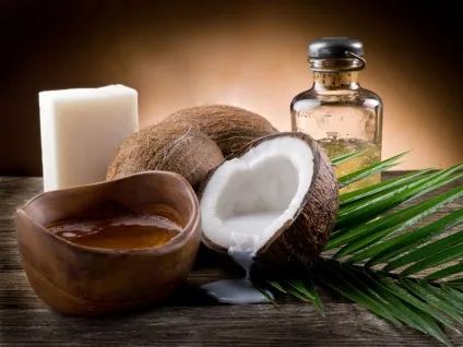 Топ-10 жирних продуктів, від яких організму суцільна користь