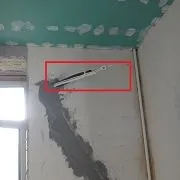 Прибрати трубки від кондиціонера в стіну (прибрати) Прибрати трубки від кондиціонера в стіну