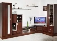 Кутові стінки в кімнату