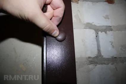 Установка вхідних металевих дверей (ремонт) Установка вхідних металевих дверей