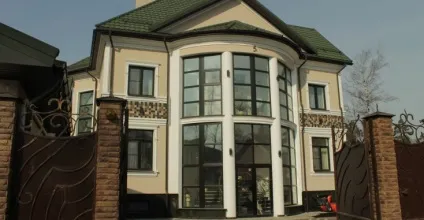Вентильовані фасади з граніту (вентфасад з граніту) Вентильовані фасади з граніту