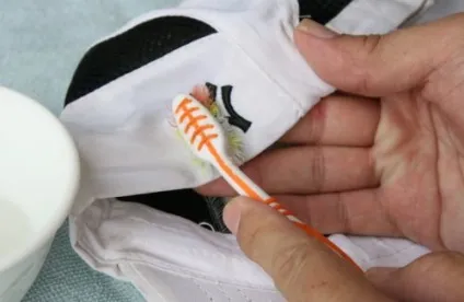 Відновити бейсболку, розгладити кепку після прання (відновити) Відновити бейсболку, розгладити кепку після прання