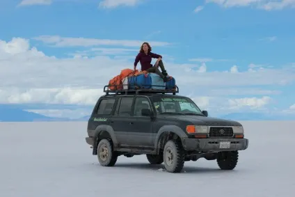 Навіщо вона це зробила girls in travel - the devochki