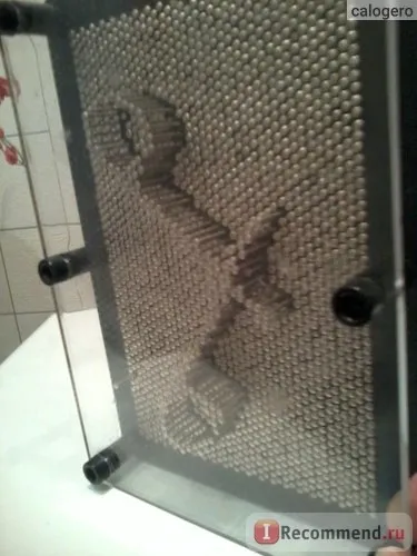 3D pin art - експрес-скульптор (артикул 233-007) - «і впуклості і опуклості (впуклості) 3D pin art - експрес-скульптор (артикул 233-007) - «і впуклості і опуклості