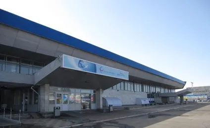 Аеропорт Ємельяново (красноярськ) онлайн табло, як дістатися, парковка, таксі і готелі поруч (дістатися) Аеропорт Ємельяново (красноярськ) онлайн табло, як дістатися, парковка, таксі і готелі поруч