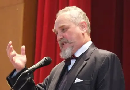 Андрій зубів путин будує безпрецедентне держава (зубів) Андрій зубів путин будує безпрецедентне держава