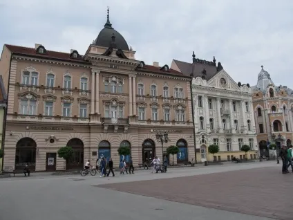Angiola, нудно, як в Боснії на травневі свята (angiola) Angiola, нудно, як в Боснії на травневі свята