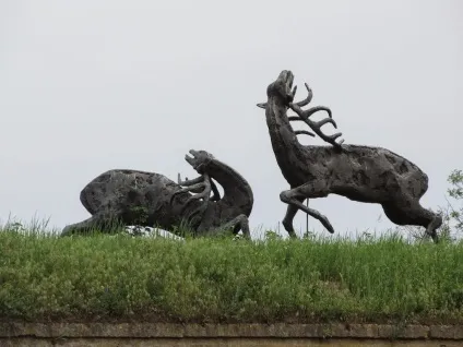 Angiola, нудно, як в Боснії на травневі свята (angiola) Angiola, нудно, як в Боснії на травневі свята