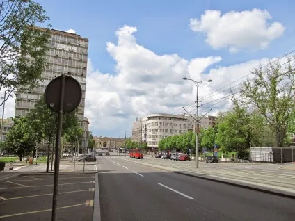 Angiola, нудно, як в Боснії на травневі свята (angiola) Angiola, нудно, як в Боснії на травневі свята