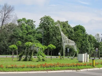 Angiola, нудно, як в Боснії на травневі свята (angiola) Angiola, нудно, як в Боснії на травневі свята