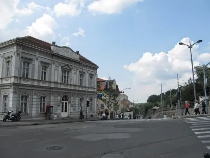 Angiola, нудно, як в Боснії на травневі свята (angiola) Angiola, нудно, як в Боснії на травневі свята