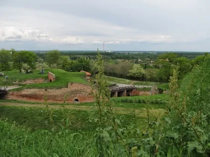 Angiola, нудно, як в Боснії на травневі свята (angiola) Angiola, нудно, як в Боснії на травневі свята