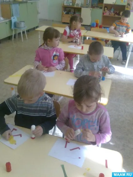 Аплікація методом обривання паперу «курча»