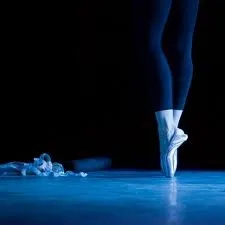 Балетний костюм в чому репетирують балерини, ballerina - s dressing room (разогревочная одяг) Балетний костюм в чому репетирують балерини, ballerina - s dressing room