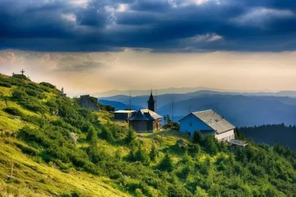 Сприймати буквально як переводяться назви різних країн (переводяться) Сприймати буквально як переводяться назви різних країн