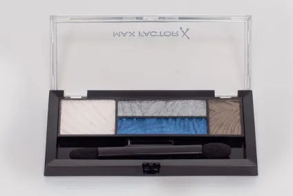 Всі відтінки палетки smokey eye drama kit max factor, beauty insider (smokey) Всі відтінки палетки smokey eye drama kit max factor, beauty insider