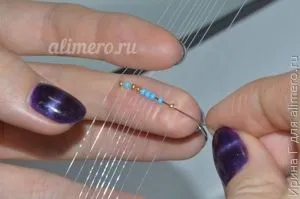 Браслет з бісеру в техніці ткацтво