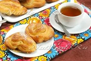 Булочки з цукром, рецепт з фото крок за кроком (булочки дріжджового тіста) Булочки з цукром, рецепт з фото крок за кроком