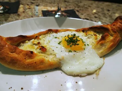 Ціни на їжу в Абхазії (в кафе і на продукти) (гагра) Ціни на їжу в Абхазії (в кафе і на продукти)