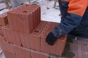 Що таке поризований керамічний блок і особливості кладки стін - легка справа (поризована) Що таке поризований керамічний блок і особливості кладки стін - легка справа