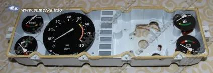 Цифровий спідометр в панель приладів ваз-2107, клуб любителів класики ваз-2107, ваз 2106 - (скидання добового пробігу) Цифровий спідометр в панель приладів ваз-2107, клуб любителів класики ваз-2107, ваз 2106 -