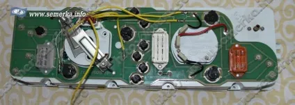 Цифровий спідометр в панель приладів ваз-2107, клуб любителів класики ваз-2107, ваз 2106 - (скидання добового пробігу) Цифровий спідометр в панель приладів ваз-2107, клуб любителів класики ваз-2107, ваз 2106 -
