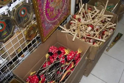 Дешевий оптово-роздрібний магазин сувенірів в центрі Паттайя (магазин Паттайя сувенір) Дешевий оптово-роздрібний магазин сувенірів в центрі Паттайя