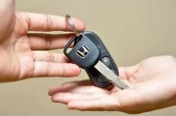 Договір оренди автомобіля між фізичними особами (онлайн юрист консультація безкоштовно) Договір оренди автомобіля між фізичними особами