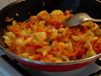 Фаршировані кабачки і помідори асорті (асорті) Фаршировані кабачки і помідори асорті