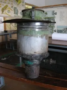 Газогенератор - двигун на дровах (газогенератор) Газогенератор - двигун на дровах