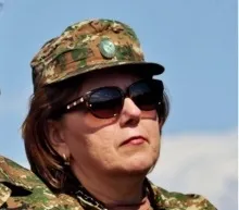 Генерал Манвел проти, щоб йому розбили голову (генерал) Генерал Манвел проти, щоб йому розбили голову