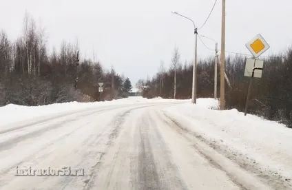 Головна дорога і покажчики повороту, інструктор 53 (повороту) Головна дорога і покажчики повороту, інструктор 53