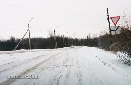 Головна дорога і покажчики повороту, інструктор 53 (головна) Головна дорога і покажчики повороту, інструктор 53