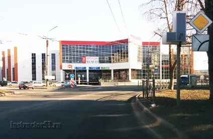 Головна дорога і покажчики повороту, інструктор 53 (головна) Головна дорога і покажчики повороту, інструктор 53