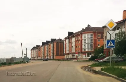 Головна дорога і покажчики повороту, інструктор 53 (покажчики поворотів) Головна дорога і покажчики повороту, інструктор 53
