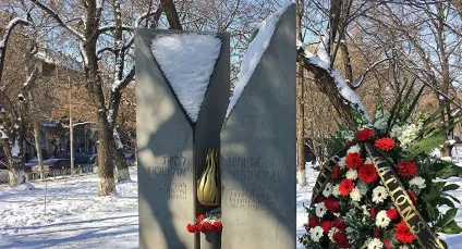 Ізраїльський історик вірмени врятували більше євреїв, ніж будь-хто інший (врятували) Ізраїльський історик вірмени врятували більше євреїв, ніж будь-хто інший