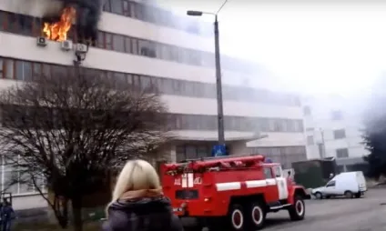 Джерела запалювання і Горюча середовище види і умови освіти (середа) Джерела запалювання і Горюча середовище види і умови освіти
