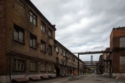 Як роблять колеса для вагонів (41 фото) - Трініксі (потім видаляються розплаву) Як роблять колеса для вагонів (41 фото) - Трініксі