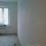 Як готувати стіни під шпалери в панельному будинку