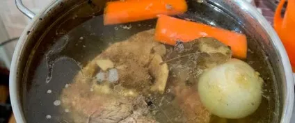 Як готувати м'ясний, курячий, рибний або овочевий бульйон (м'ясний) Як готувати м'ясний, курячий, рибний або овочевий бульйон