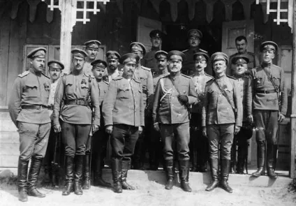 Як і чим імператорська російське військово-історичне товариство нагороджував своїх членів - українська (суспільство) Як і чим імператорська російське військово-історичне товариство нагороджував своїх членів - українська