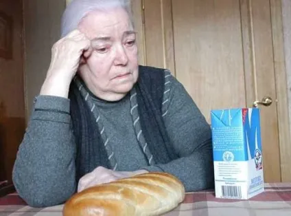 Як Медведєв лицемірно обманює пенсіонерів