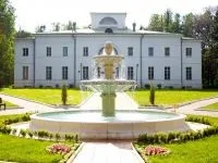 Як одягнутися на весілля гостям комбінезони для найсміливіших (пропонують світові дизайнери) Як одягнутися на весілля гостям комбінезони для найсміливіших