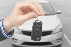 Як оформити дарчу на автомобіль (письмово присутності нотаріуса) Як оформити дарчу на автомобіль