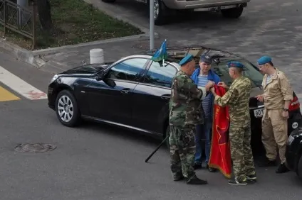 Як відзначили день повітряно-десантних військ в цьому році (50 фото) - Трініксі (пройшов) Як відзначили день повітряно-десантних військ в цьому році (50 фото) - Трініксі
