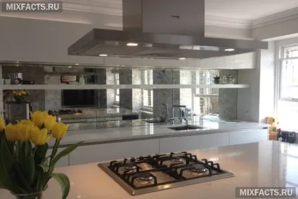 Який фартух для кухні краще вибрати пластик або скло (інтер'єр кухні) Який фартух для кухні краще вибрати пластик або скло