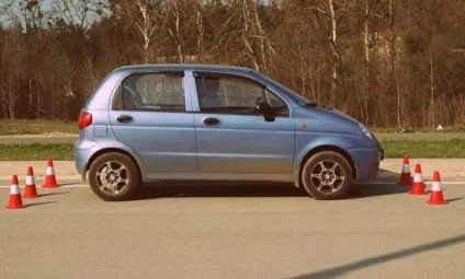 Як правильно паркуватися на автомобілі поради для новачків, автоновини і корисні поради для (автомобілі) Як правильно паркуватися на автомобілі поради для новачків, автоновини і корисні поради для
