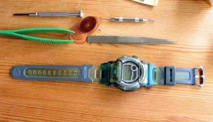 Заміна батареї g-shock, покрокова інструкція заміни батареї на годиннику g-shock (батареї) Заміна батареї g-shock, покрокова інструкція заміни батареї на годиннику g-shock