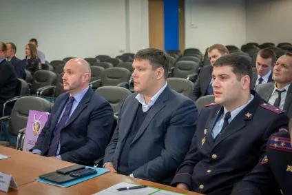 Засідання координаційної ради по взаємодії з приватними охоронними організаціями та приватними (газове) Засідання координаційної ради по взаємодії з приватними охоронними організаціями та приватними