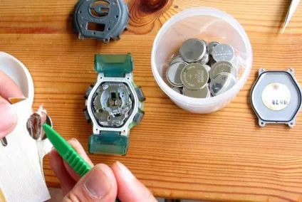 Заміна батареї g-shock, покрокова інструкція заміни батареї на годиннику g-shock (батареї) Заміна батареї g-shock, покрокова інструкція заміни батареї на годиннику g-shock